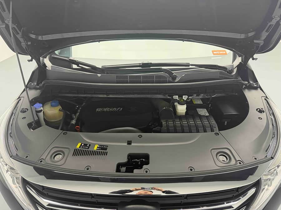 广汽传祺 传祺M8 2025 汽车图片 #14