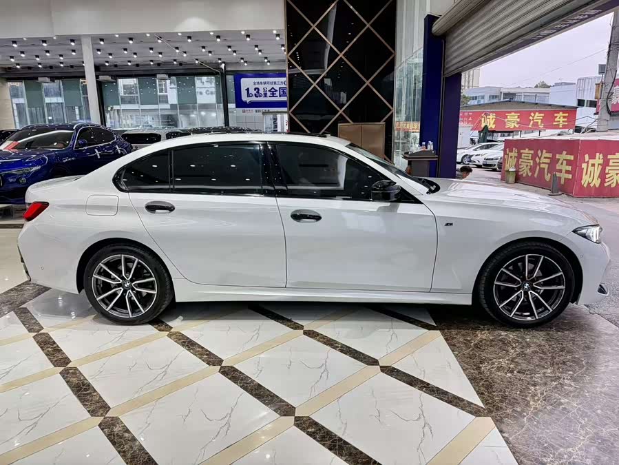 BMW 3 Series 2023 #14 BMW 3 Series 2023 car image #14