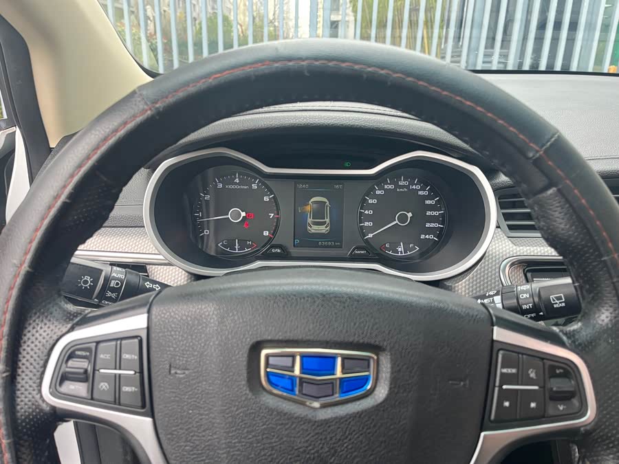 GEELY Emgrand GS 2017 car image #14