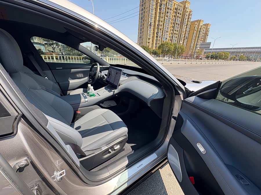 MI YU7 2025 car image #14