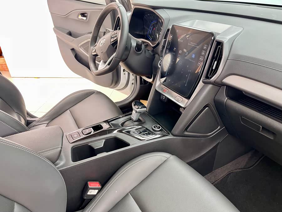 Hyundai ix35 2023 car image #14