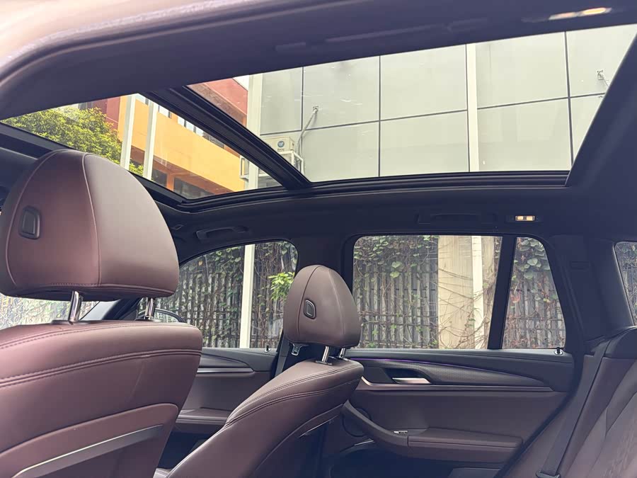 BMW X3 2023 immagine di auto #14