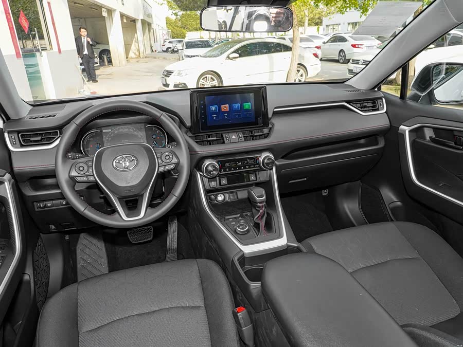 Toyota RAV4 Hybird E+ imagen de coche #14