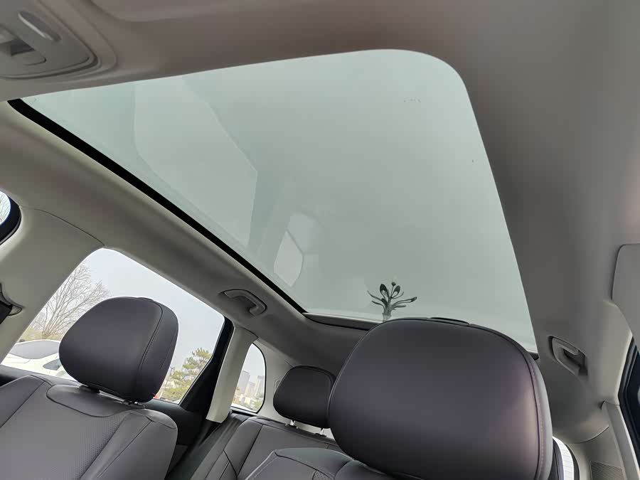 零跑汽车 零跑C10 2025 汽车图片 #14