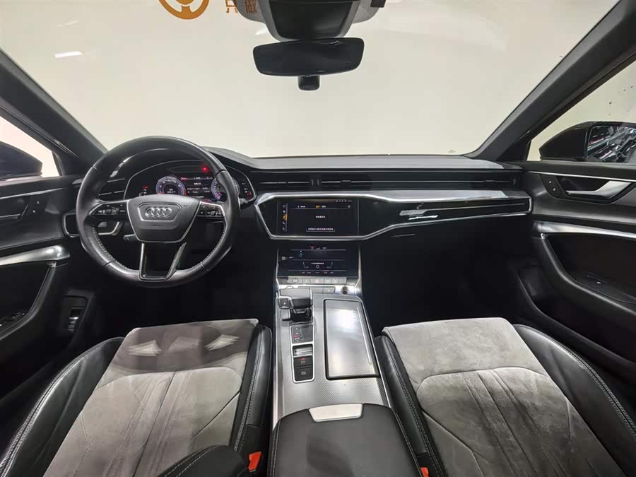 Audi A6L 2019 car image #14