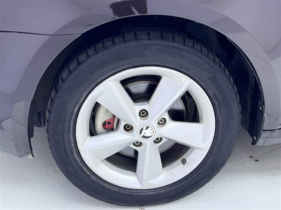 Skoda Octavia 2015 car image #14