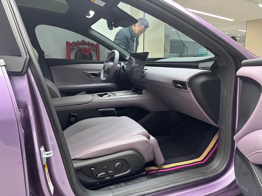 Deepal L06 2025 imagen de coche #14