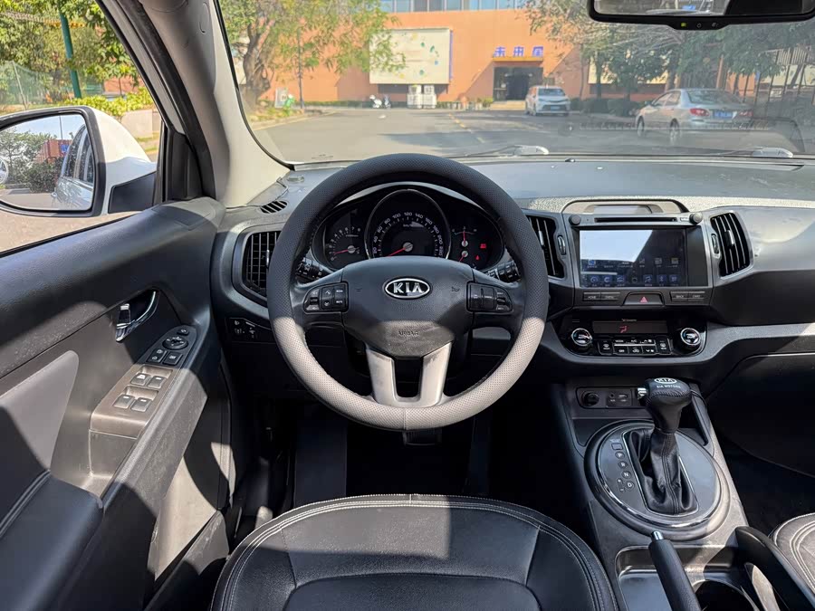 Kia Sportage R 2014 car image #14