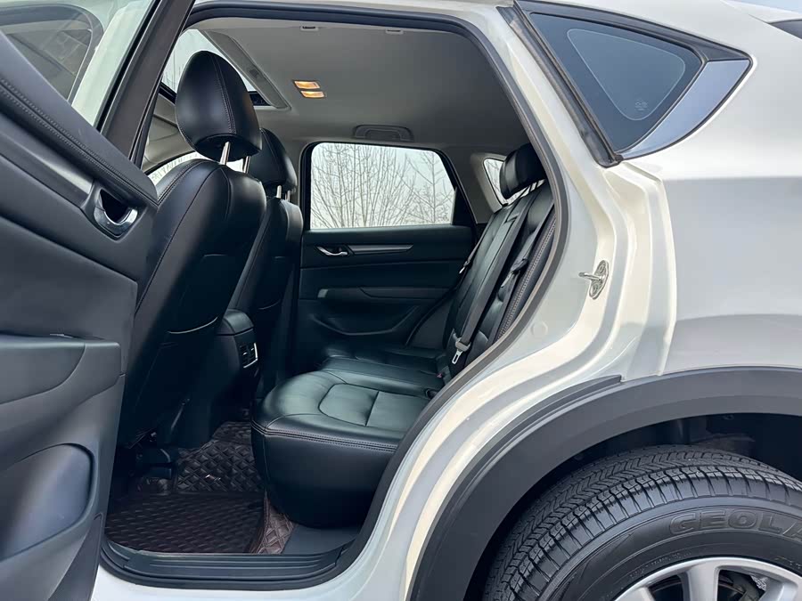 Mazda CX-5 2023 car image #14