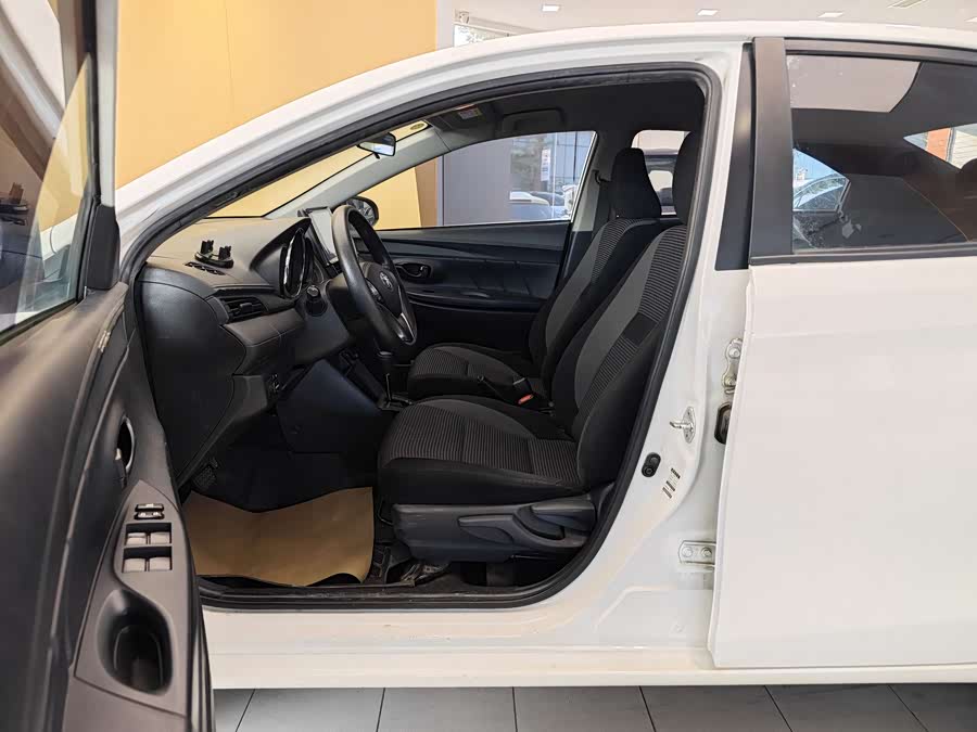 Vios 2023 #14 Vios 2023 car image #14