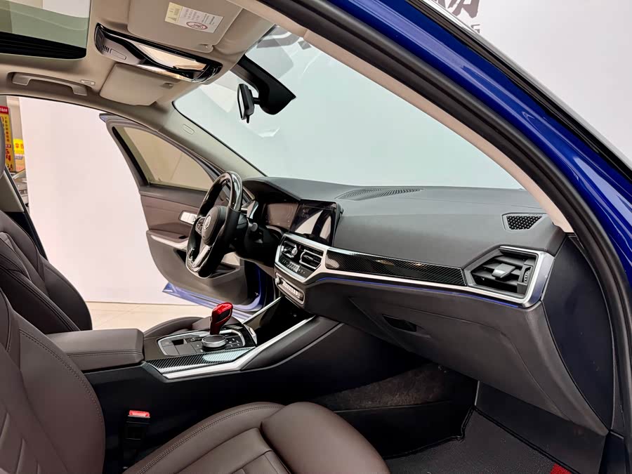 BMW 3 Series 2020 #14 BMW 3 Series 2020 car image #14
