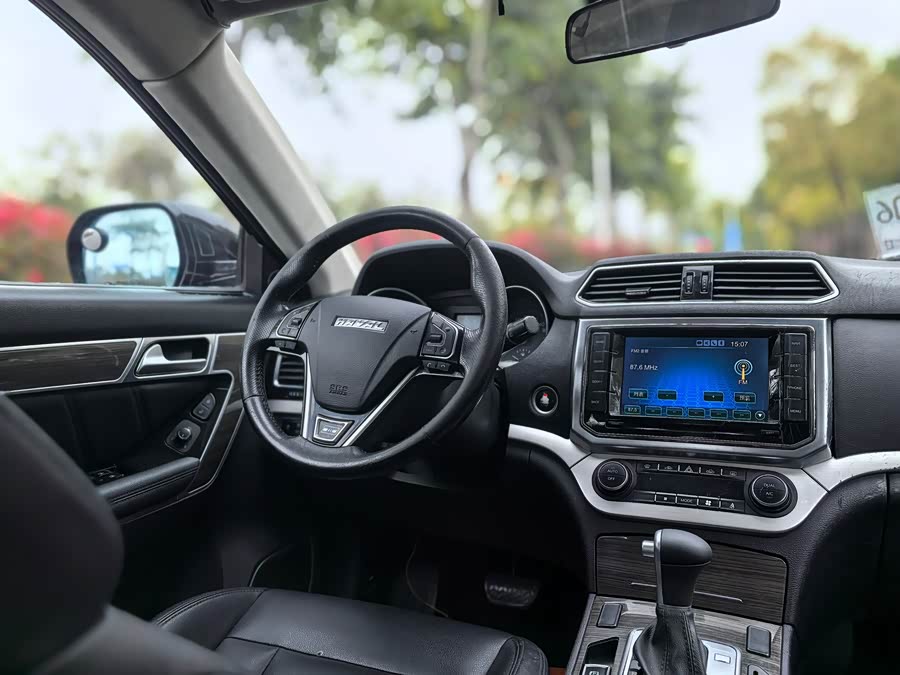 Haval H6 Coupe 2016 imagen de coche #14