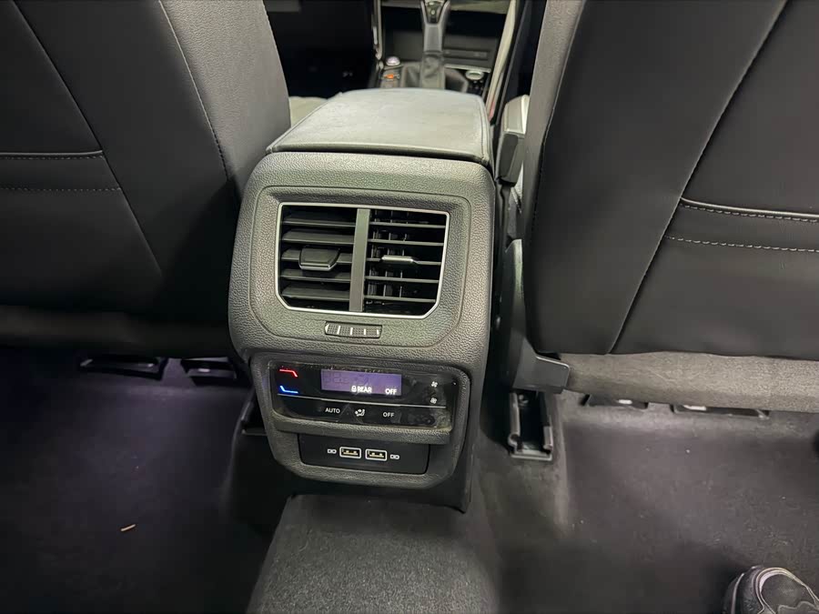 Volkswagen Tayron 2024 car image #14