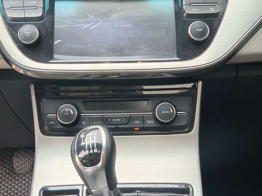 GEELY Emgrand GL 2016 immagine di auto #14