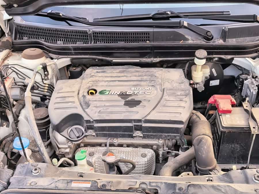 Suzuki SX4 S-CROSS 2018 imagem de carro #14