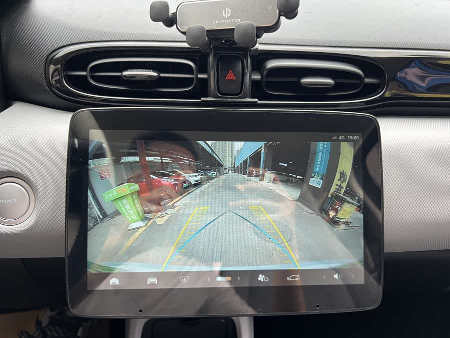 零跑汽车 零跑T03 2023 汽车图片 #14