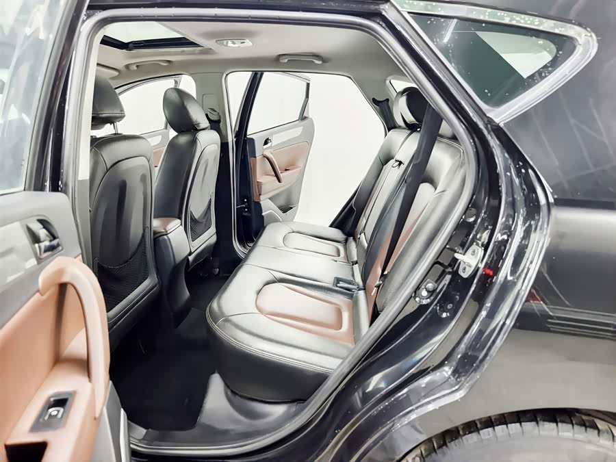 JAC 2015 imagem de carro #14