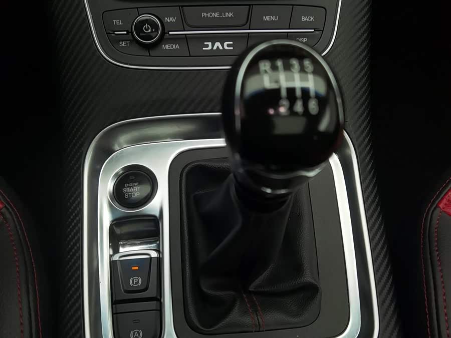 JAC 2017 imagem de carro #14