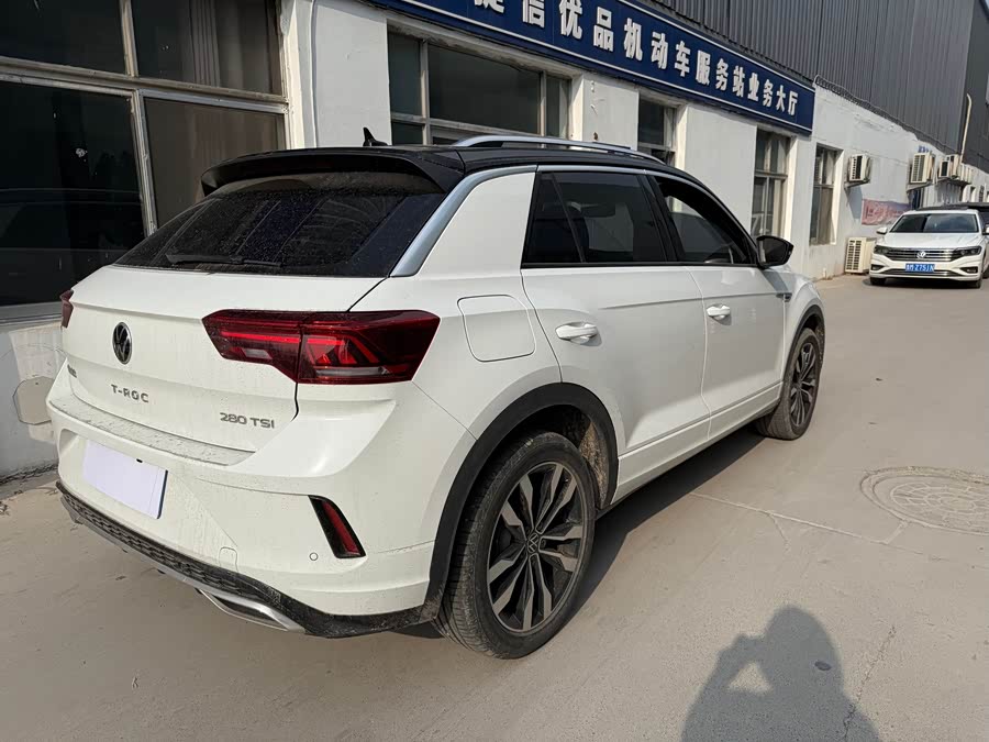 Volkswagen T-Roc 2022 car image #14