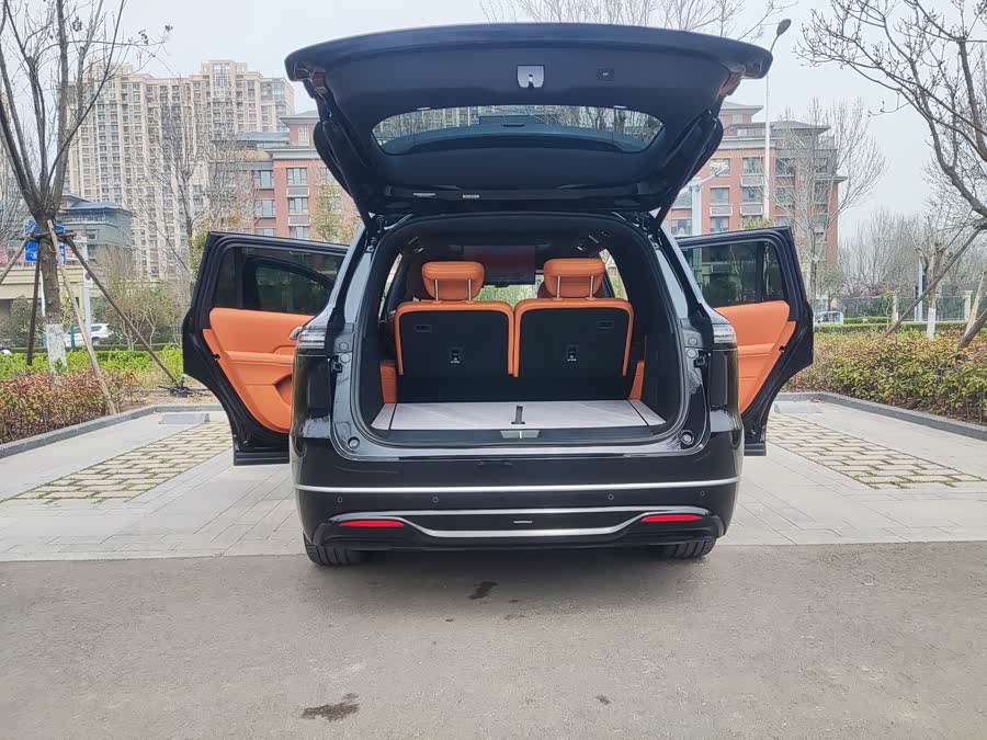 Deepal S09 2025 imagen de coche #14