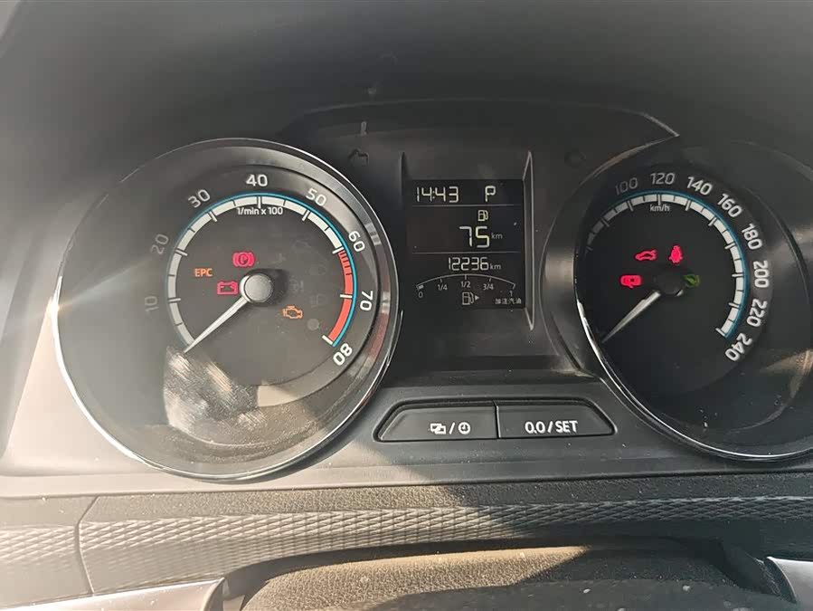 Skoda Kamiq 2023 imagen de coche #14