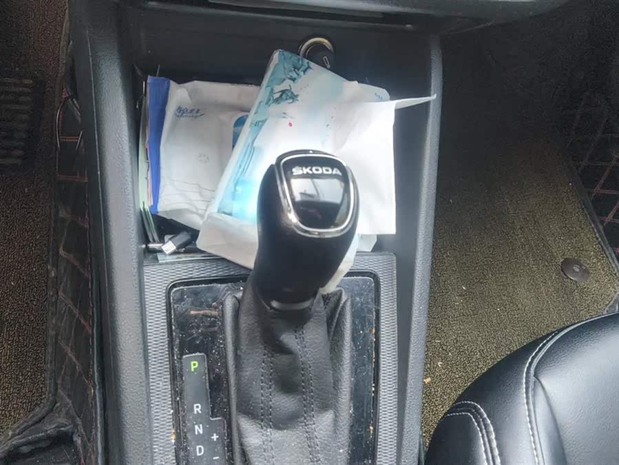 Skoda Kamiq 2019 imagen de coche #14