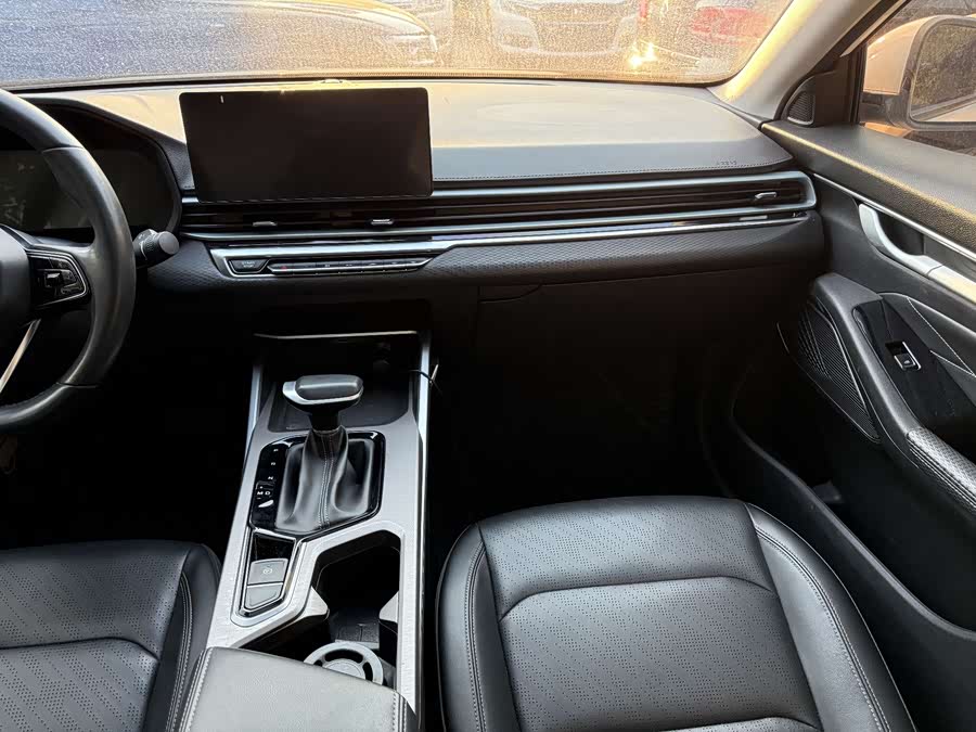 GEELY 2022 car image #14