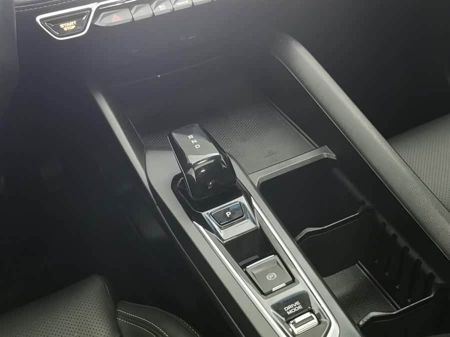 GEELY Binray 2022 #14 GEELY Binray 2022 car image #14