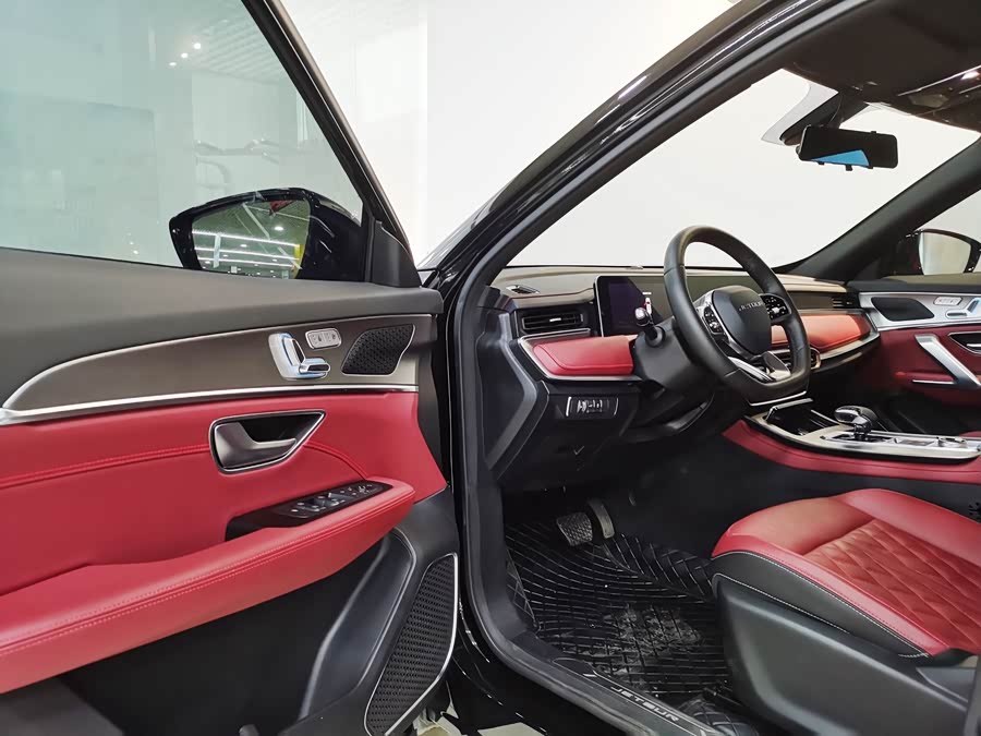 Jetour X70 PLUS 2024 #14 Jetour X70 PLUS 2024 car image #14