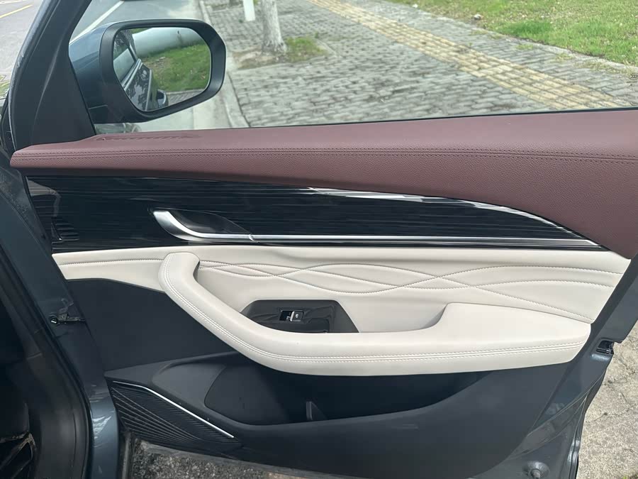 GEELY Monjaro 2023 car image #14