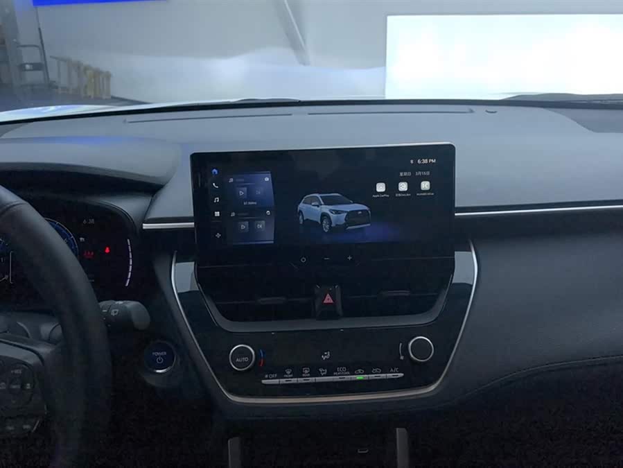 Toyota Corolla Cross 2023 car image #14