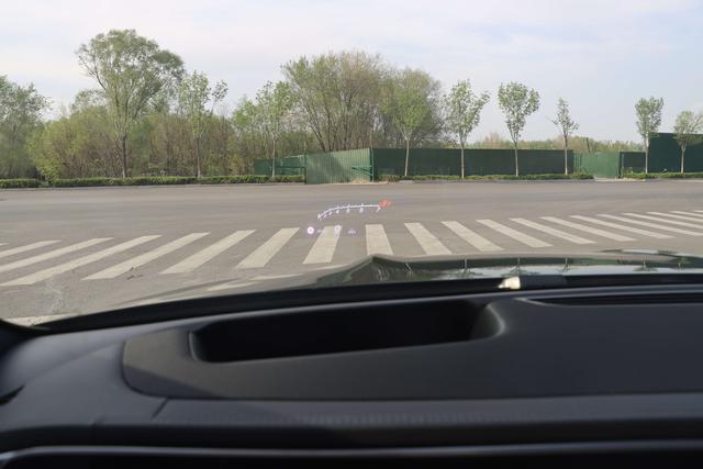 Mercedes-Benz GLS AMG 2024 imagem de carro #14