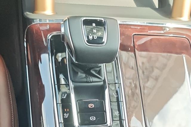 HongQi GuoYao 2025 #14 HongQi GuoYao 2025 car image #14