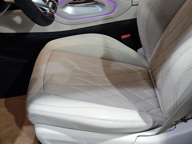 Mercedes-Benz GLS AMG 2023 car image #14