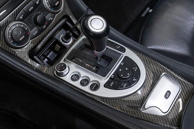 Mercedes-Benz SL AMG 2012 car image #14