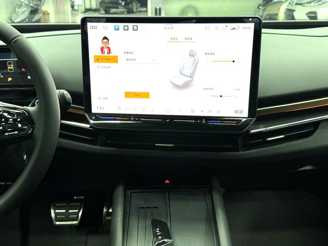 Volkswagen ID.UNYX 06 2024 #14 Volkswagen ID.UNYX 06 2024 صورة سيارة #14