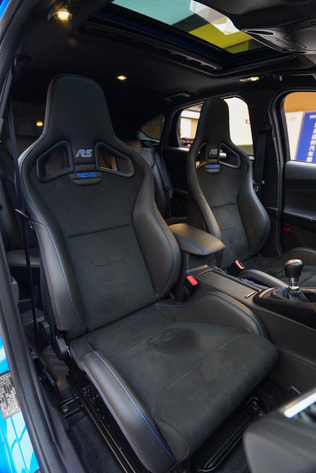 Ford Focus (Imported) 2018 car image #14