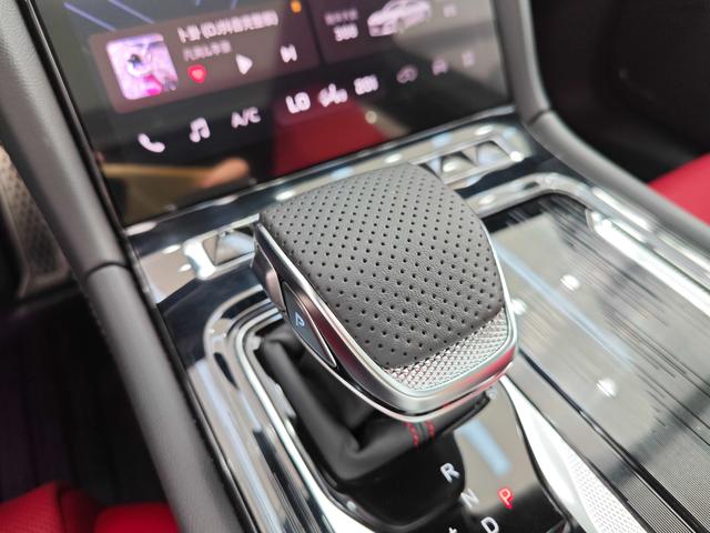 HongQi H6 2024 car image #14