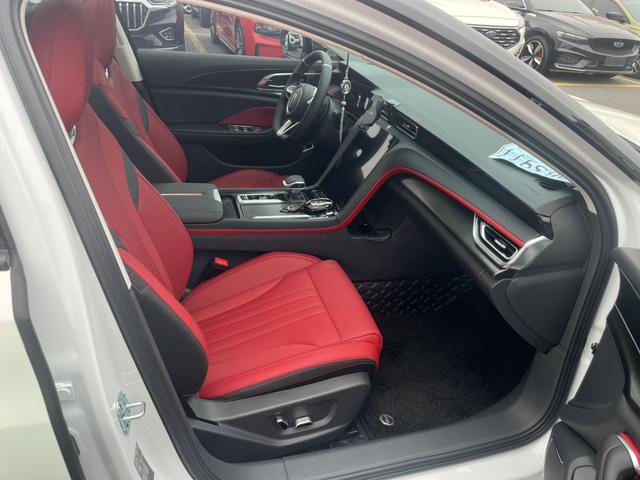 HongQi H6 2025 car image #14