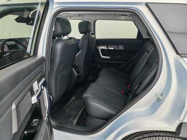 Chery Exploration 06 C-DM 2024 immagine di auto #14