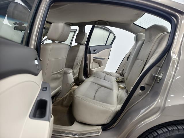 Chery E5 2013 immagine di auto #14