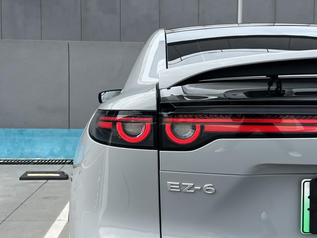 马自达 马自达EZ-6 2024 汽车图片 #14