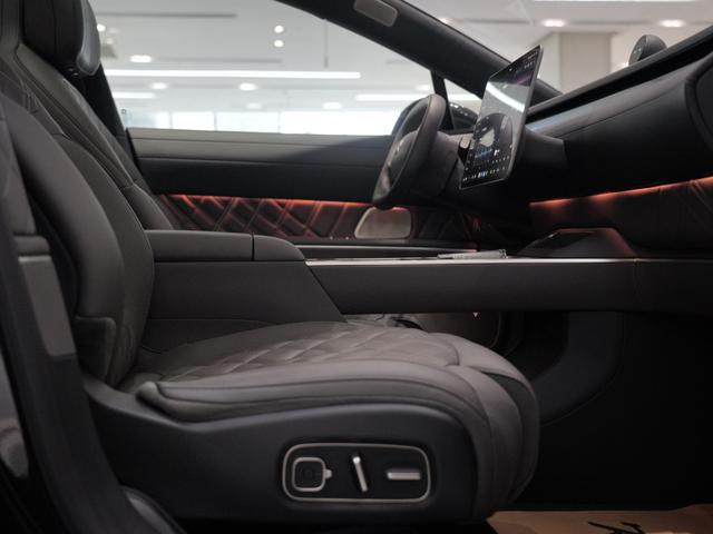 蔚来 蔚来ET9 2025 汽车图片 #14