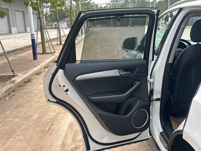 Audi Q5 (Imported) 2014 car image #14