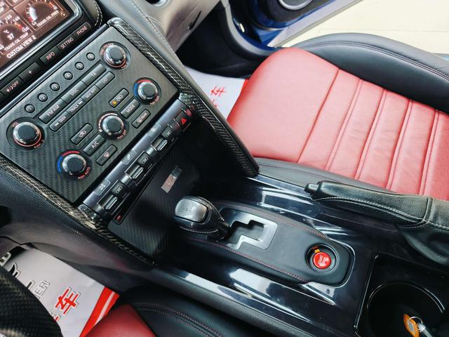 日产 日产GT-R 2013 汽车图片 #14