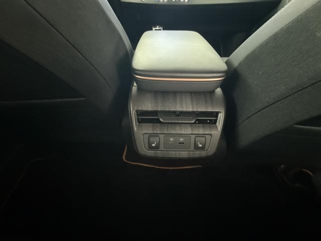 日产 ARIYA艾睿雅 2022 汽车图片 #14