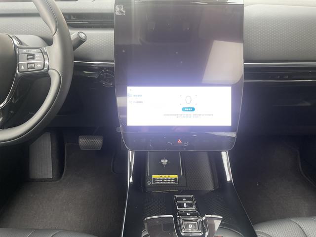 Honda P7 2025 #14 Honda P7 2025 imagen de coche #14