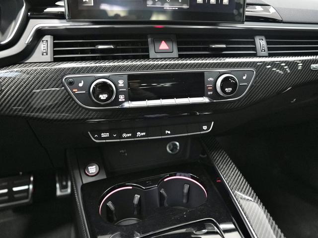 Audi RS 5 2022 car image #14