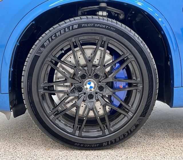 BMW X5 M 2017 car image #14