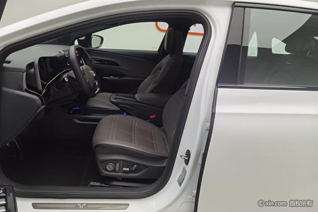 HongQi EH7 2024 immagine di auto #14